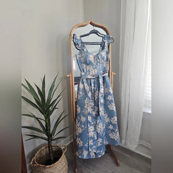 V. Chapman VERA- Floral Blue Sleeveless Dress - Picture 2 of 5